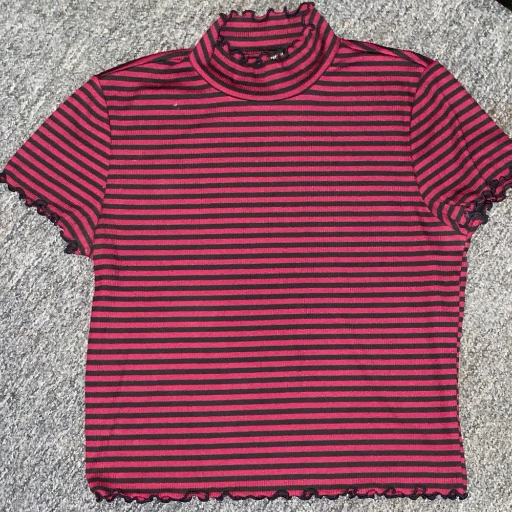 Red and black stripped crop top